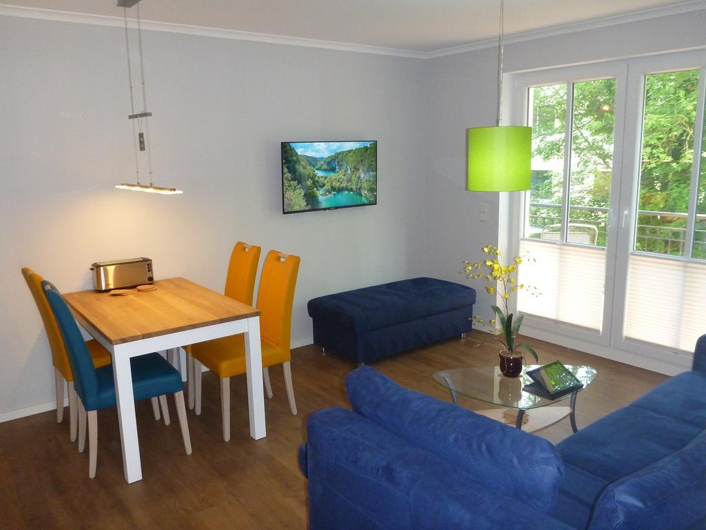 Haus Pamir - Ferienwohnungen Ostseebad Nienhagen Exteriör bild