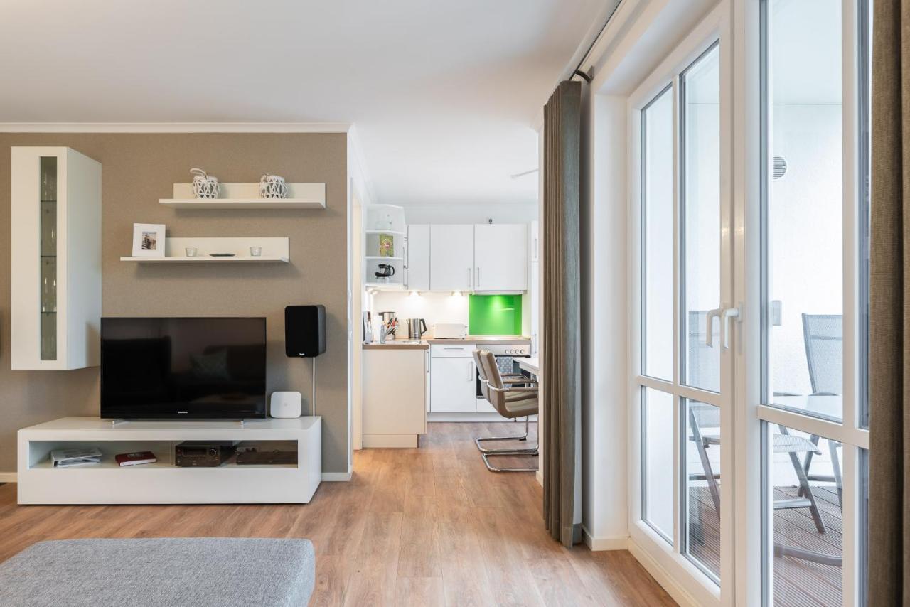 Haus Pamir - Ferienwohnungen Ostseebad Nienhagen Exteriör bild